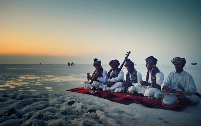 Kutch Tour Package | White Rann, Bhuj and Desert Camp Stay