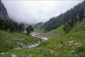 Hamta Pass Trek – Scenic Himalayan Crossover from Manali